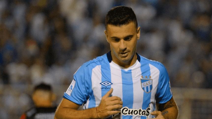 Ramiro Carrera: Está cerca de ser jugador en el Cruz Azul de México | Radio  Bicentenario - FM  en vivo - Tucuman